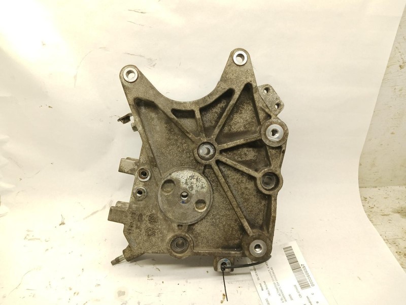 08-'10 CHEVROLET SILVERADO 3500 alternator bracket 6.6L OEM 1 Year Warranty!