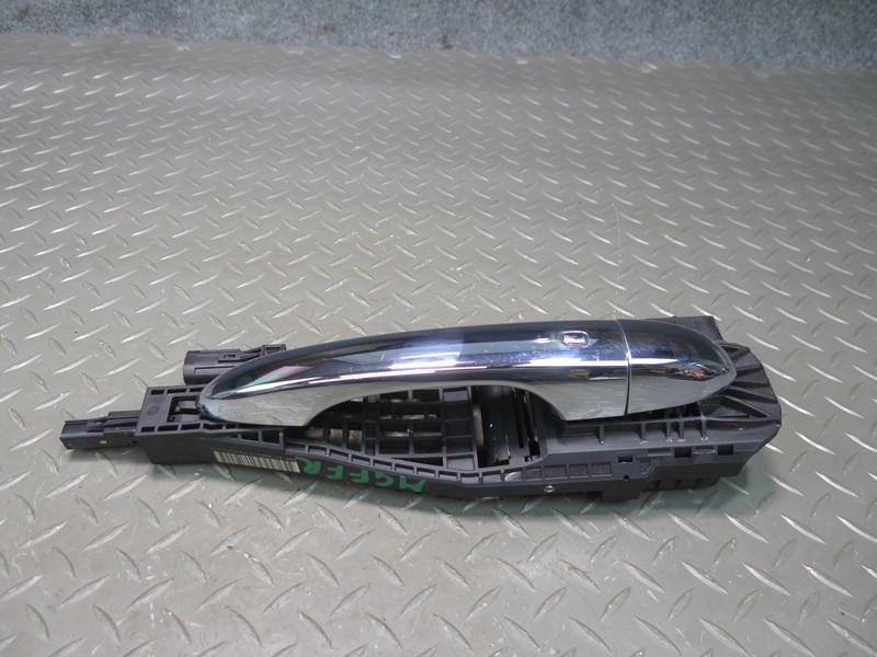 2014-2020 MASERATI GHIBLI M157 FRONT RIGHT PASS SIDE EXTERIOR DOOR HANDLE
