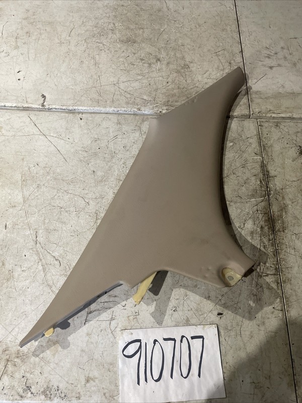 1997-2001 Lexus ES300 Left Rear C Pillar Trim Pair Window OEM