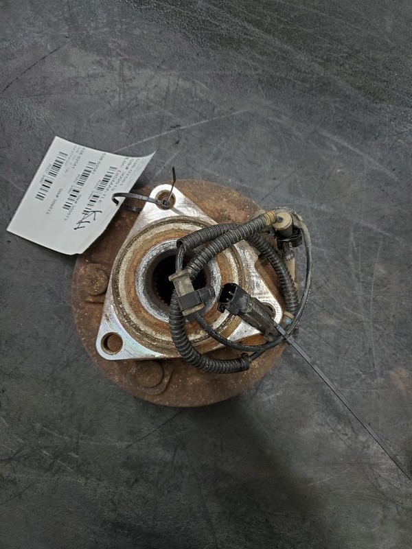 Hub Classic Style 5 Lug Wheel Front Fits 13-20 DODGE 1500 PICKUP 279480