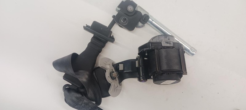 18-'19 HYUNDAI SONATA Right Passenger Front Seat Belt Retractor OEM Trim Code GG