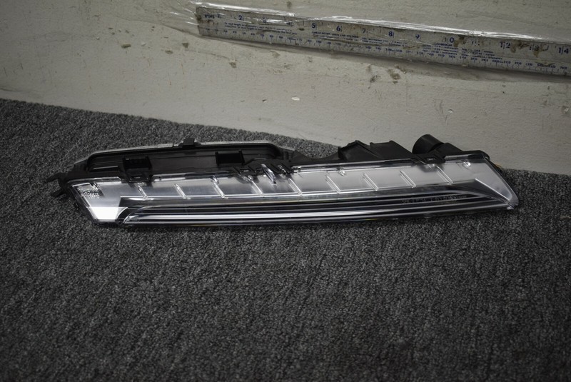 2019-2020 PORSCHE CAYENNE S DAYTIME LIGHT RIGHT SIDE FACTORY OEM