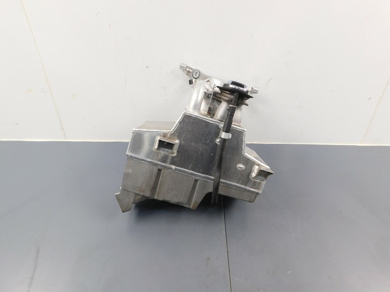 2020 17 18 19 20 Audi R8 V10 Engine Oil Sump Reservoir Tank / Cap #0789 K6