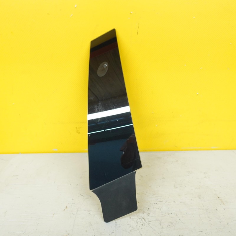 2021-2025 TESLA MODEL S LEFT SIDE B PILLAR GLASS APPLIQUE WITH CAMERA 149670700A
