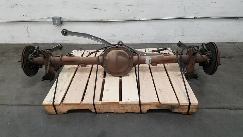 2007 Grand Marquis / Crown Vic Victoria Rear Disk Brake Axle Assembly #9684 A-4