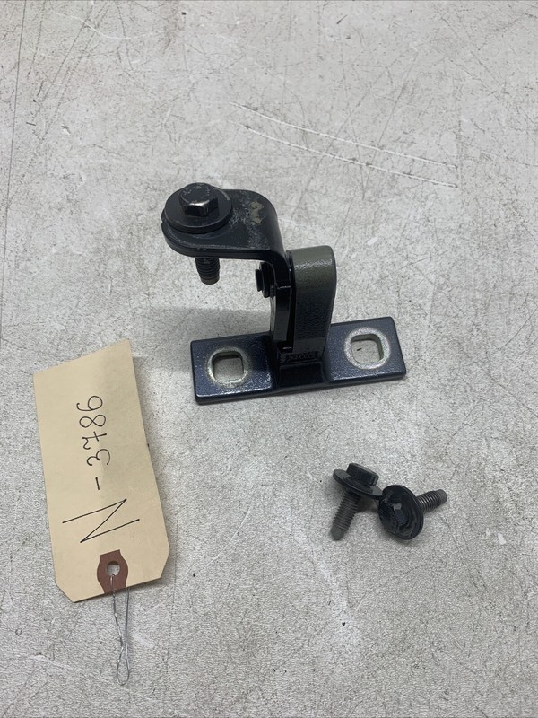 20-22 Tesla Y Superior Hinge Rear Left Side Door 1497494-00-B 3786 B84