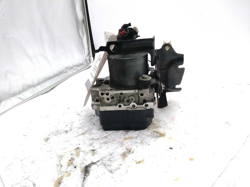 2017 MAZDA 6 ABS Pump & Motor Assembly OEM GRY7437A0 109K Mileage Black