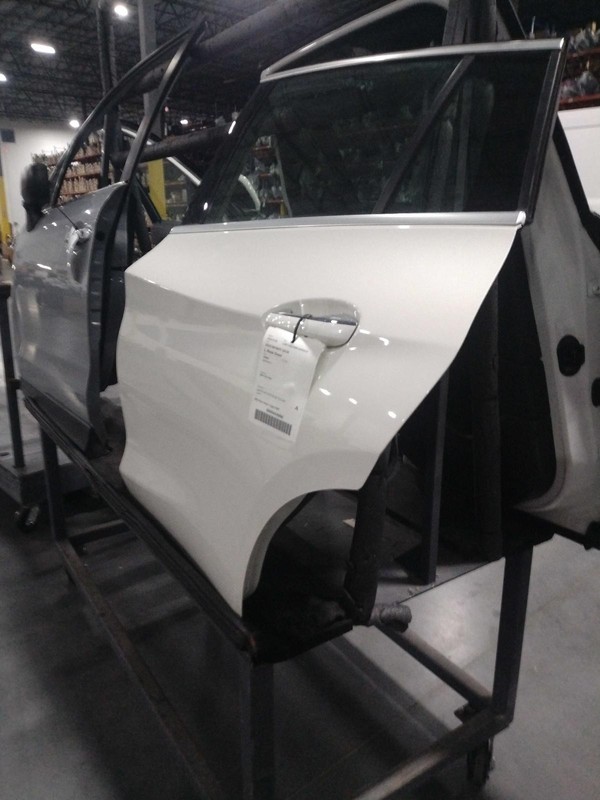 2019 INFINITI QX30 Left Door White 662215 35K Miles OEM Replacement Part