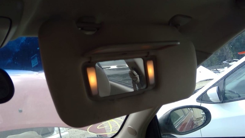 Passenger Sun Visor Sedan With Illumination Fits 05-06 ALTIMA 733371