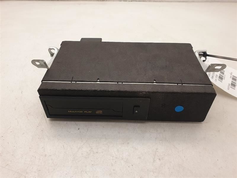 Audio Equipment Radio CD Changer Fits 99-03 LEXUS RX300 86270-48020