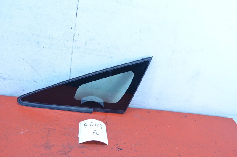 10-15 TOYOTA PRIUS FRONT LEFT DRIVER QUARTER WINDOW GLASS OEM