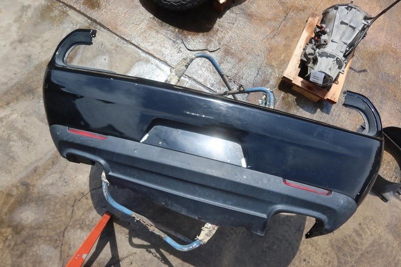 2015-2020 Dodge Challenger Rear Bumper Assembly 68259761
