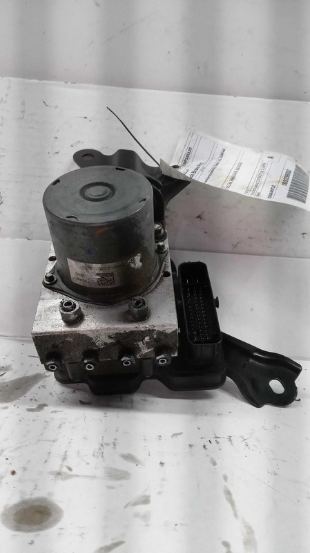 2021 Toyota Corolla ABS Pump & Motor Assembly OEM 73000 Miles Red