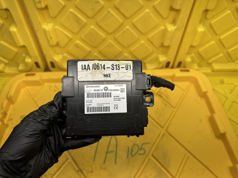 2013-2016 Dodge Dart keyless receiver module P56046808AI