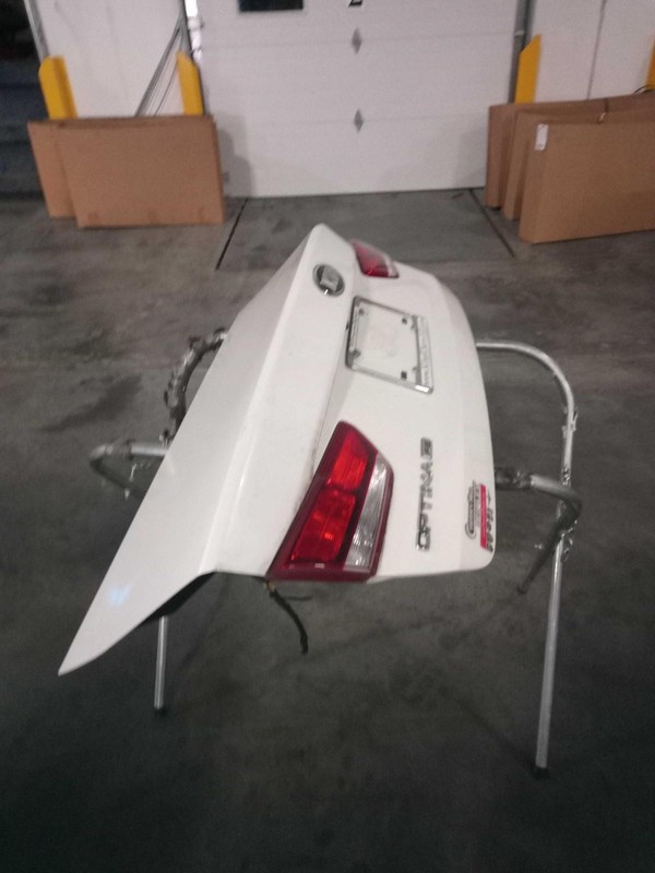 2016 KIA Optima Deck Lid Trunk Lid White OEM 69200A8080 4DR SED WHT SWP