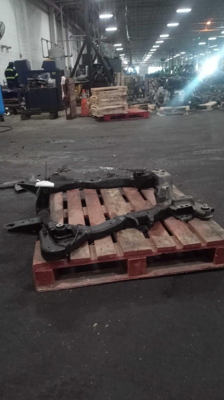 2015 Chevrolet Equinox Frame Crossmember Silver OEM 22980620 78K Miles
