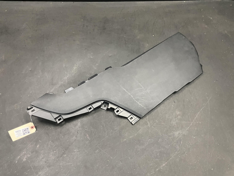 Center Console Left Trim Panel 2019 Honda Pilot 83400-TG7 2016 2017 2018-2021