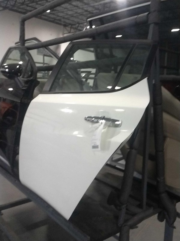 2023 Nissan Leaf Left Door White 4DR HTBK OEM Used 48000 Miles