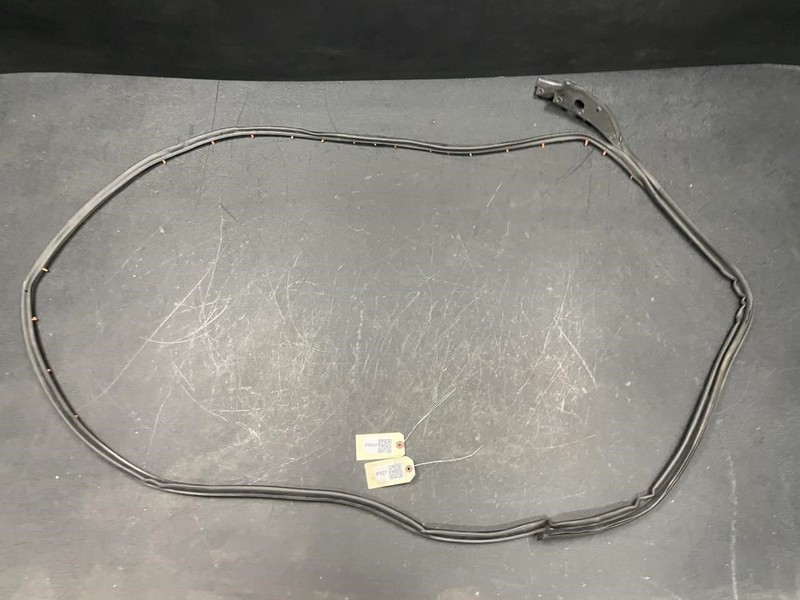Front Right Door Weatherstrip 2018 Ford Explorer BB53-7820530 2011 - 2019