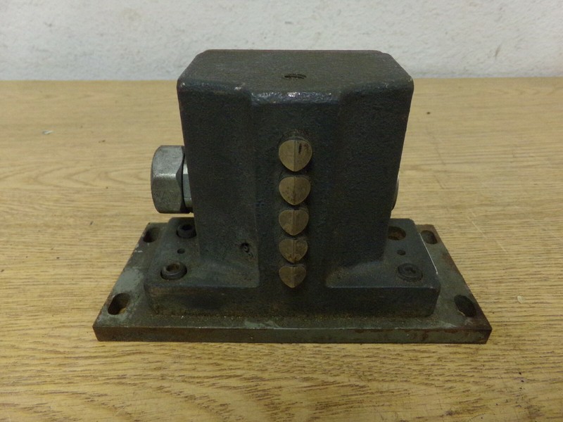 Euchner GSBF 5 D12-502 7022 Leinfelden 10A 25V IP 67 *FREE SHIPPING*