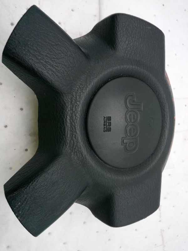 2002 Jeep Liberty Steering Wheel Air Bag Red OEM 5GG30DX9AC Used 91K Miles