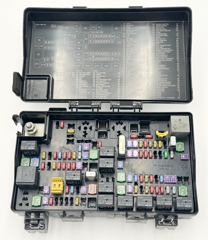 ✅ 2016-2019 RAM 1500 DIESEL INTELLIGENT POWER DISTRIBUTION CENTER FUSE BOX OEM