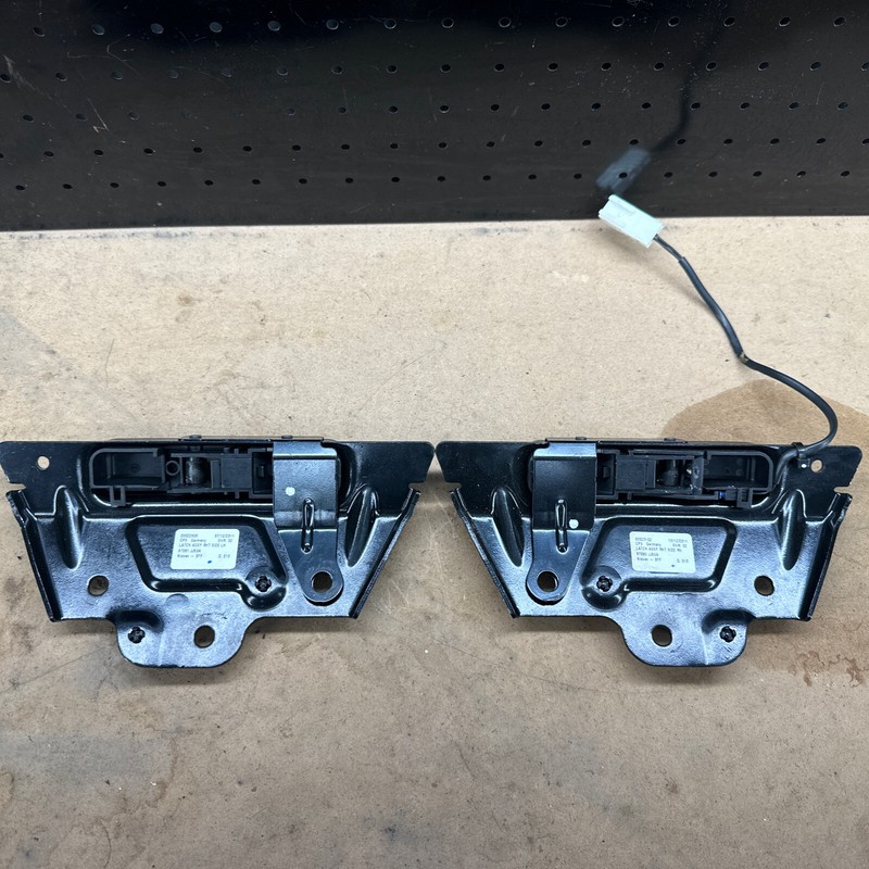 2009-2013 infiniti G37 convertible roof top latch lock hinge left right set OEM