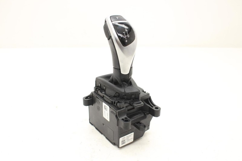 2014-2016 BMW 435i Convertible Automatic Transmission Shifter Assembly 929689801