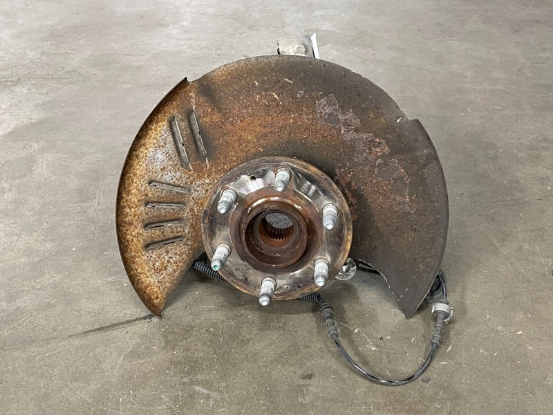 ⭐2017-2020 GMC ACADIA FWD FRONT LEFT SIDE SPINDLE KNUCKLE WHEEL HUB ASSY LOT2413