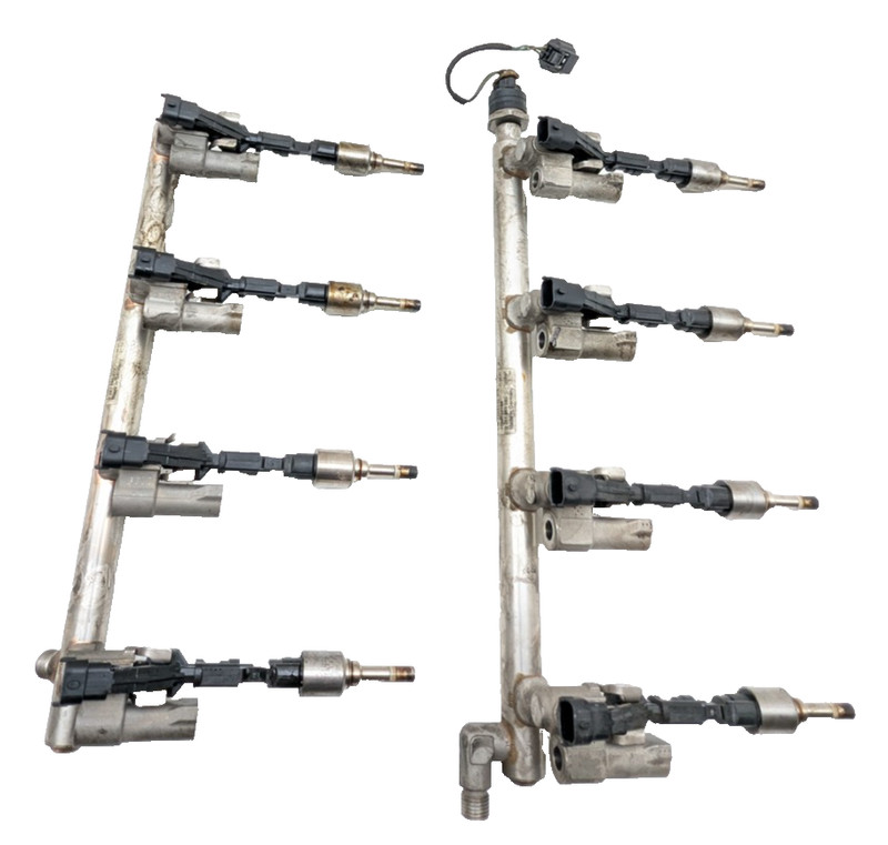 2011 Jaguar XF Fuel Rail with Injectors set of 8 OEM
