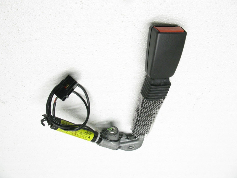 09 JAGUAR X250 XF 03-08 S-TYPE SEATBELT SEAT BELT BUCKLE FRONT RIGHT OEM 070323