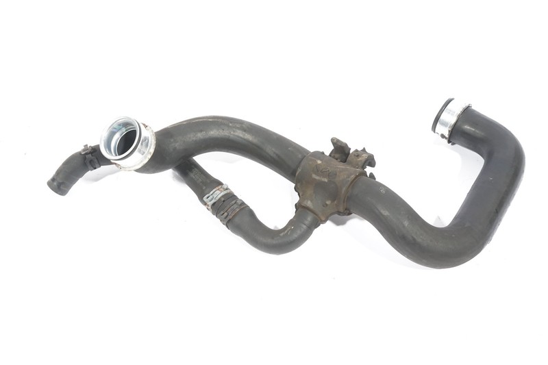 2010 - 2013 MERCEDES BENZ E350 4MATIC LOWER RADIATOR COOLANT HOSE OEM