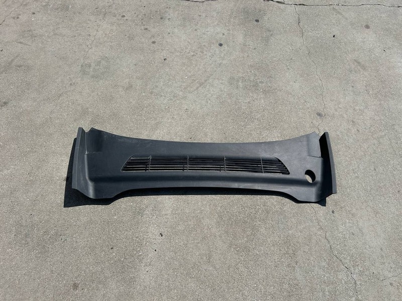 ✅20-24 Model Y Rear Section Underhood Trim HEPA Apron Cover Trim 1619812-00-B