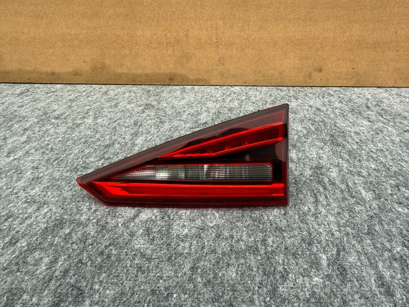 INFINITI QX30 2017-2019 OEM REAR LEFT DRIVER INNER TAIL LIGHT LAMP LED ASSEMBLY