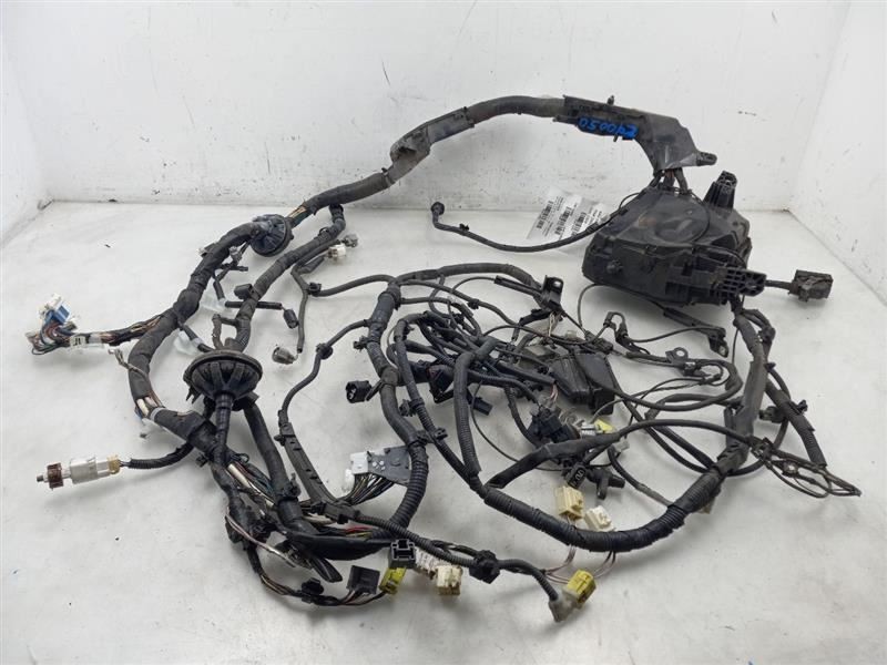 14-19 TOYOTA COROLLA SE FUSE BOX ENGINE WIRE HARNESS 82115-0ZU10