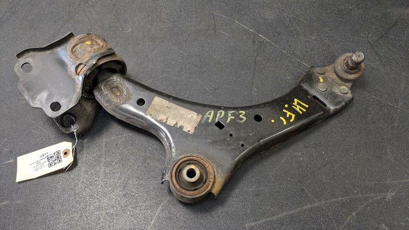 Left Driver Front Lower Control Arm 2016 Volvo V60 2015 2017 2018