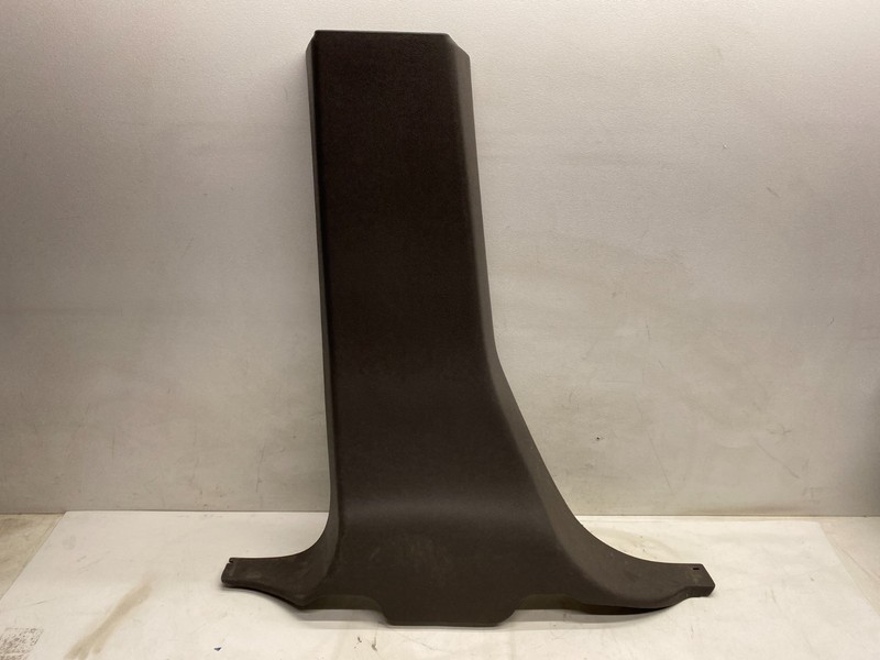 2013-2017 BUICK ENCLAVE LEFT SIDE LOWER B PILLAR COVER PANEL TRIMBROWN OEM