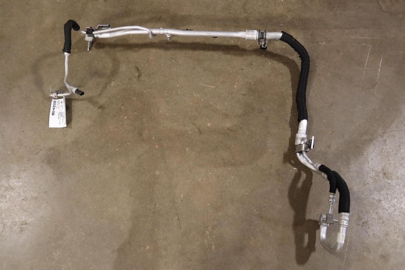 2020-2023 JEEP GLADIATOR / WRANGLER A/C AIR CONDITIONING LIQUID HOSE LINE OEM
