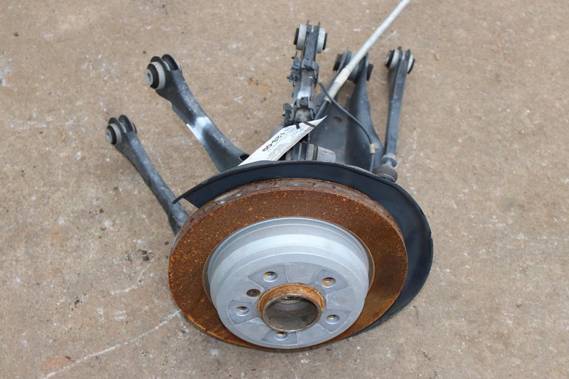 2018-2020 BMW 430I AWD F33 REAR LEFT SPINDLE KNUCKLE HUB W/ CONTROL ARMS OEM