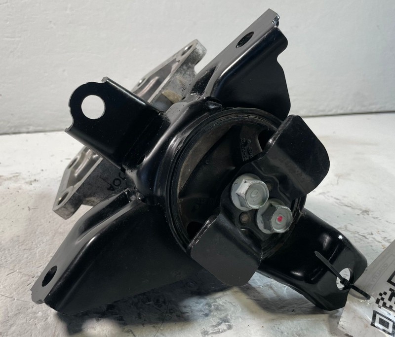 20-25 HYUNDAI PALISADE FWD FRONT LEFT SIDE ENGINE MOTOR MOUNT W/ BRACKET #109491