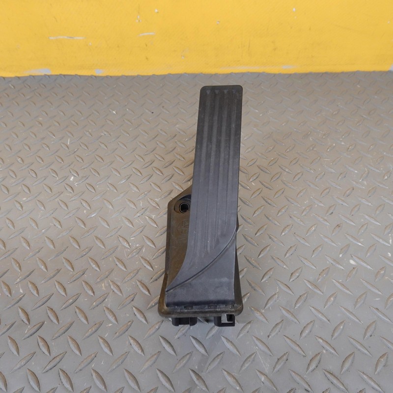 2018-2024 ALFA ROMEO STELVIO OEM THROTTLE ACCELERATOR GAS PEDAL 00505513360