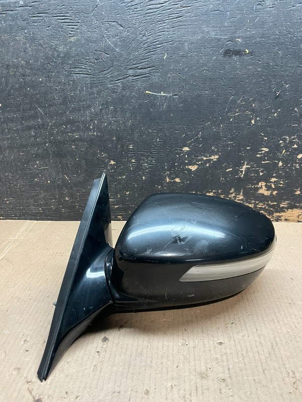 2009 to 2014 Hyundai Genesis Sedan Left Driver Turn Signal Door Mirror AA2012 MS