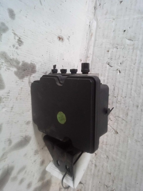 2016 KIA SEDONA ABS Pump & Motor Assembly OEM 58920A9350 117k Miles
