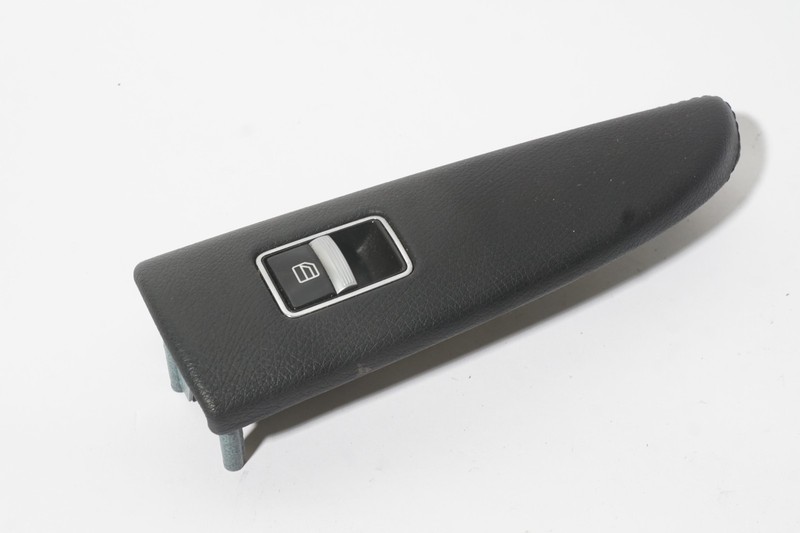 2011 - 2013 Mercedes Benz S550 W221 Front Right Window Control Switch OEM