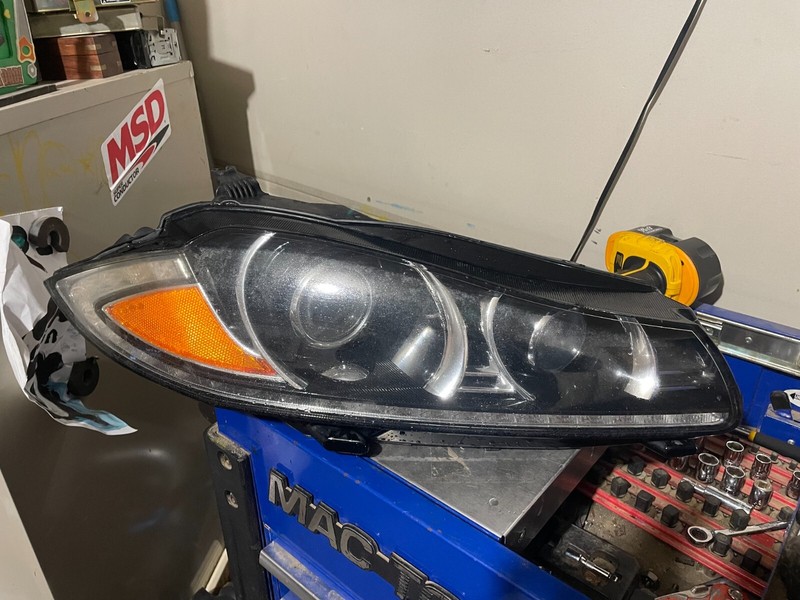 12-15 JAGUAR XF OEM RH HID XENON HEADLIGHT ASSEMBLY - PASSENGER SIDE COMPLETE