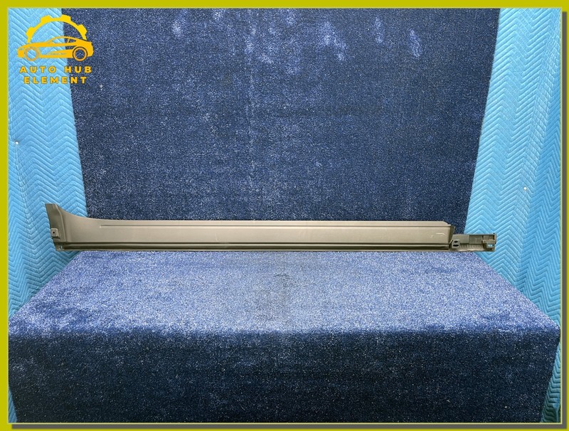 2020 - 2024 LINCOLN AVIATOR RIGHT SIDE ROCKER MOLDING LOWER COVER PANEL OEM
