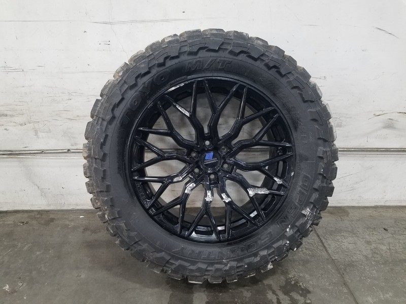 2025 Ford F150 Raptor R Vossen 22" Wheel / 37" MT Tire #2 - *#9168