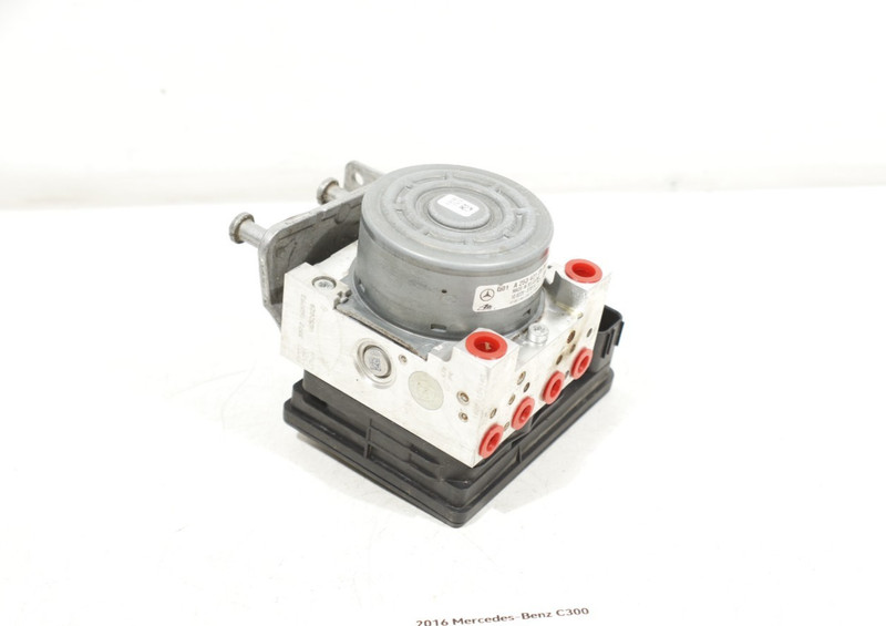 2015-2018 Mercedes C300 W205 ABS Anti Lock Brake Pump Module OEM 62K