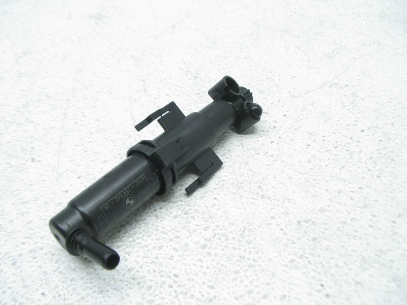 09-15 BMW F01 F02 740i 750Li HEADLIGHT LAMP WASHER NOZZLE RIGHT OEM 112222B