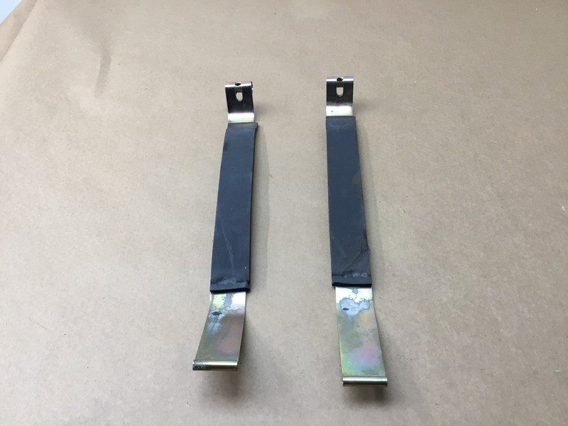 Maserati Coupe GT 2003 Fuel Tank Reservoir Strap Bracket Support Set 02-06 ;:Y